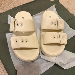 Comfy Cream Sandals